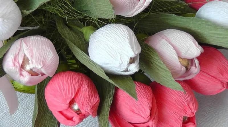 Jak łatwo zrobić tulipana z butelki – prosty poradnik krok po kroku Jak łatwo zrobić tulipana z butelki – prosty poradnik krok po kroku
